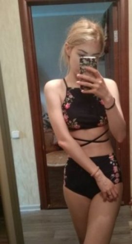 Юля 